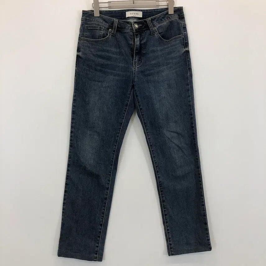 [BUNJANG] Guess Patch Logo Crop Denim Jeans 30 Inch / 게스 패치로고 크롭 데님진 30 인치
