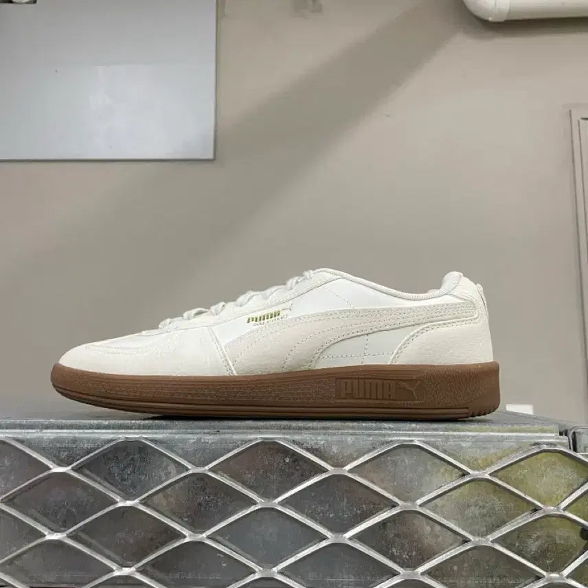 [BUNJANG] Puma Palermo Warm White Sneakers / 푸마 팔레르모 웜 화이트 275 (gr-6210)