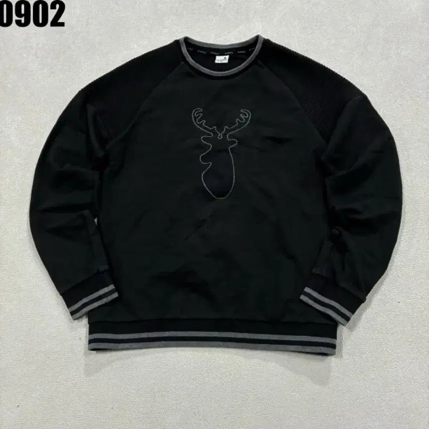 [BUNJANG] W.Angle Black Rudolph Sweatshirt 100 / 와이드앵글 블랙 루돌프 맨투맨 100