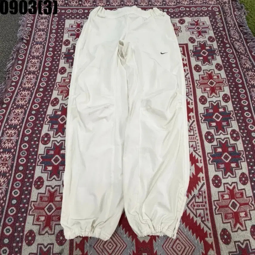 [BUNJANG] Nike Training Pants White M / 나이키 트레이닝 팬츠 화이트 M 0903