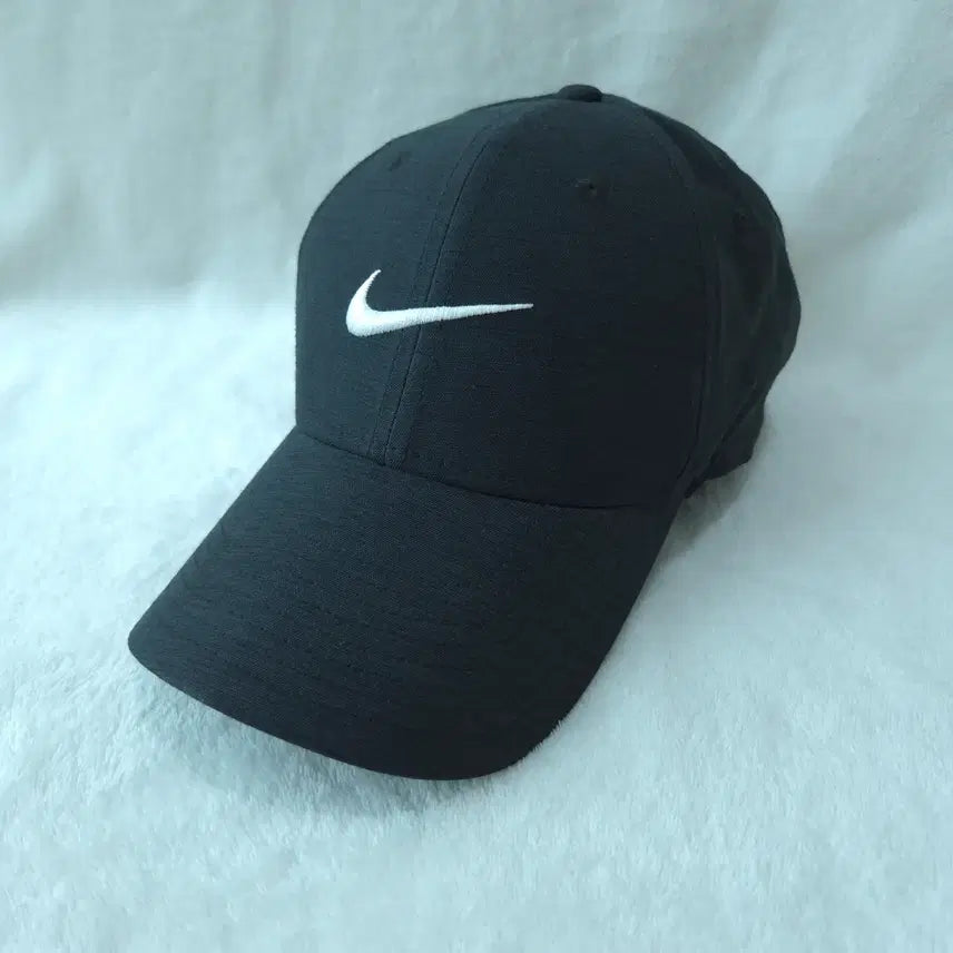 [BUNJANG] Nike Free Dri-FIT Golf Cap Hat / 나이키) free 드라이핏 골프볼캡 캡모자 / 왕눈이샵