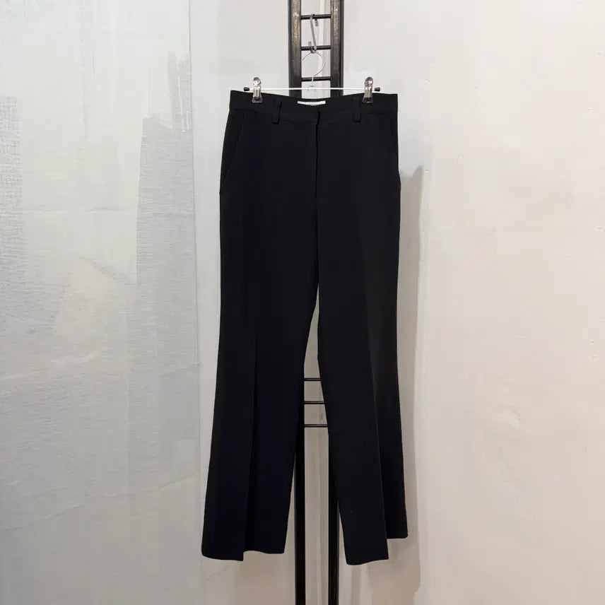 [BUNJANG] Understanding Semi-Bootcut Black Slacks / (S)언더스탠딩 세미부츠컷 블랙슬랙스 3826
