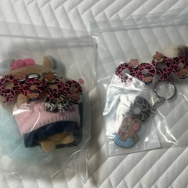 [BUNJANG] Cheekawa Gyaru Momonga + Keychain Bundle Set / 일괄) 치이카와 갸루 모몽가+키링