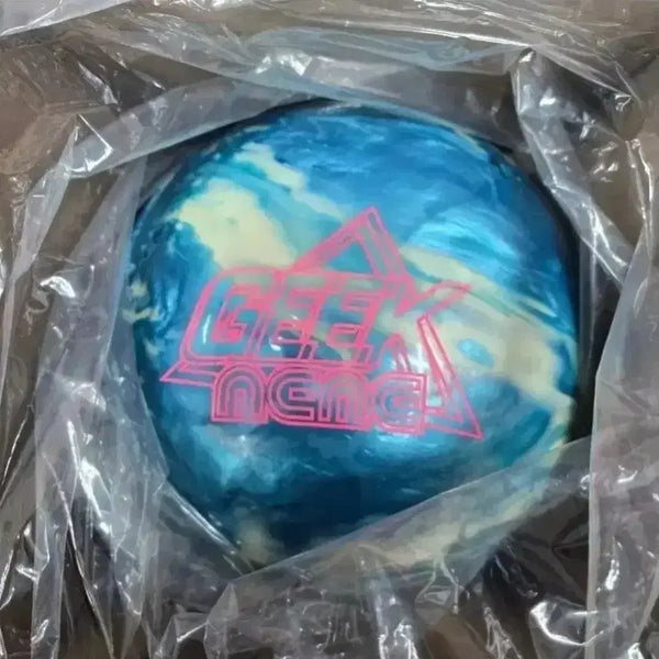 [BUNJANG] Roadfield Geekmi Geemic White Sky Official Bowling Ball 10.4 lbs / 택배무료 10.4파운드 공인구 로드필드 긱미미 화이트 스카이 새볼링공