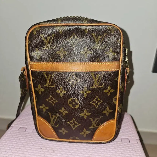 [BUNJANG] Louis Vuitton Monogram Danube Crossbody Bag / 루이비통 모노그램 다뉴브 크로스백