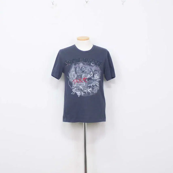 [BUNJANG] GCUT X Disney Collaboration Women's Navy Short-Sleeve Round Neck T-Shirt (Free Size) / [정품] 지컷 X 디즈니 콜라보 여성 네이비 반팔 라운드 티셔츠 프리사이즈 정인샵