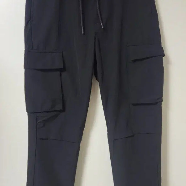 [BUNJANG] ZARA Women's Velcro Strap Cargo Pants / 자라(ZARA)의 여성용 벨크로 스트랩 카고팬츠
