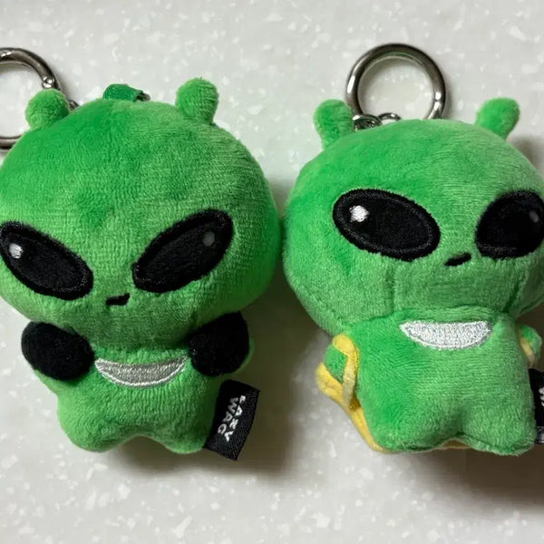 [BUNJANG] LAZYANG Alien Doll Keychain Set / LAZYANG 외계인 인형 키링 2개 세트