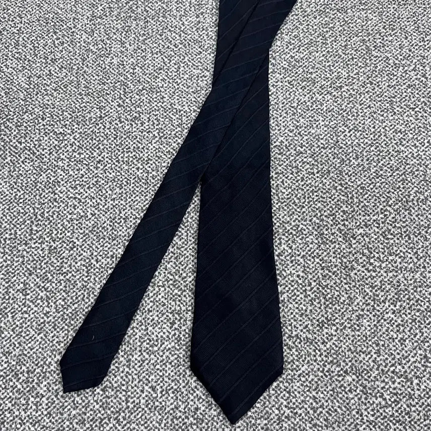 [BUNJANG] Giorgio Armani Silk Necktie / 아르마니 명품 정품 넥타이