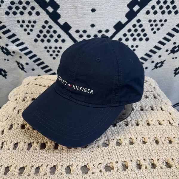 [BUNJANG] Tommy Hilfiger Embroidered Logo Navy Baseball Cap / [F] 타미힐피거 자수 로고 네이비 볼캡 모자
