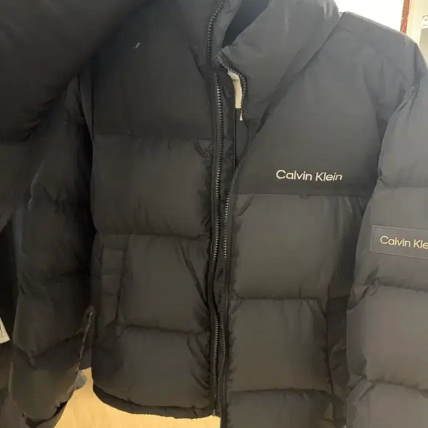 [BUNJANG] Calvin Klein Black Short Padded Jacket / 캘빈클라인 블랙패딩