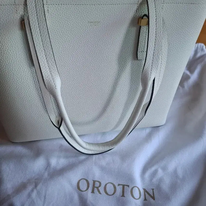 [BUNJANG] Oroton Shoulder Bag White / 오로톤  숄더백
