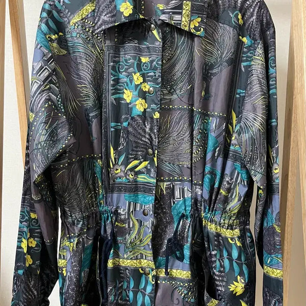 [BUNJANG] Salvatore Ferragamo Leaf Pattern Shirt Blouse Jacket / 살바토레 페라가모 나뭇잎 패턴 셔츠 블라우스 자켓 정품