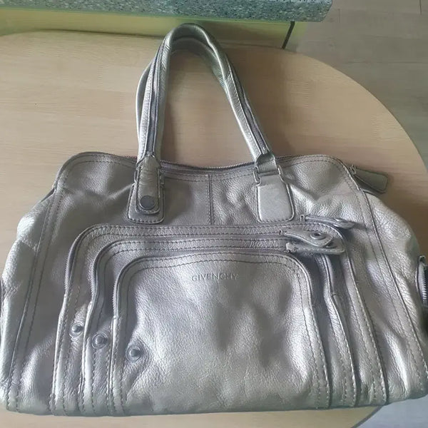 [BUNJANG] Givenchy Leather Shoulder Bag / 지방시 가죽 숄더백