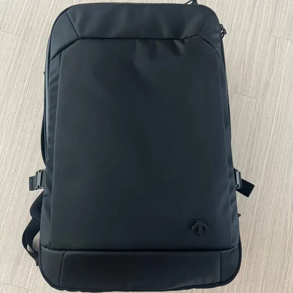 [BUNJANG] Descente Backpack / 백팩가방