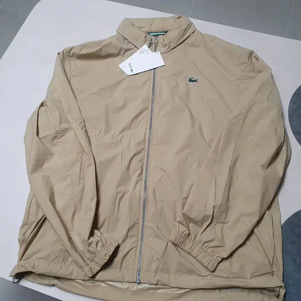 [BUNJANG] Lacoste Sport Basic Stretch Windbreaker Jacket Beige / [54(110)] 라코스테 스포츠 베이직 스트레치 바람막이 자켓 동일드방레 새제품