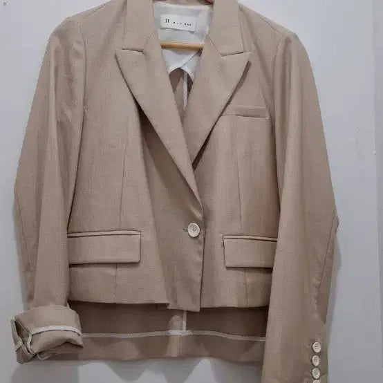 [BUNJANG] It MICHAA Beige Jacket / 잇미샤. 자켓