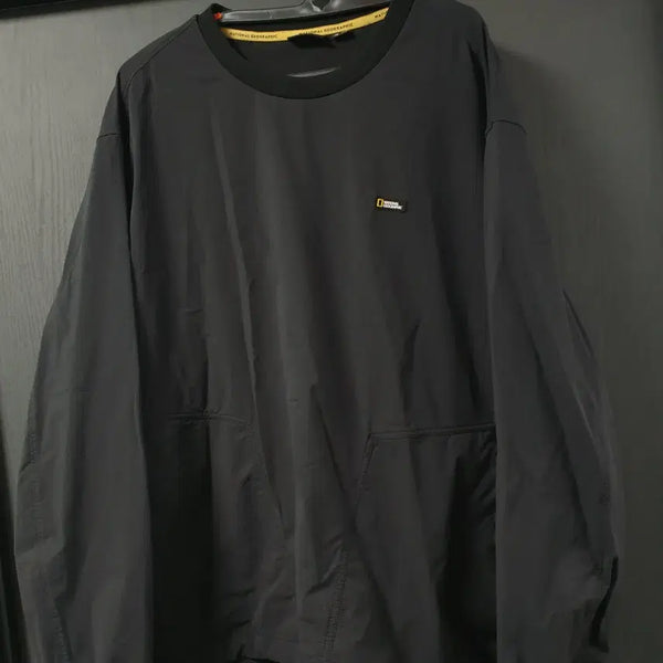 [BUNJANG] National Geographic Windbreaker Sweatshirt Size 110 / 내셔널지오그래픽 맨투맨 바람막이 110사이즈 판매합니다