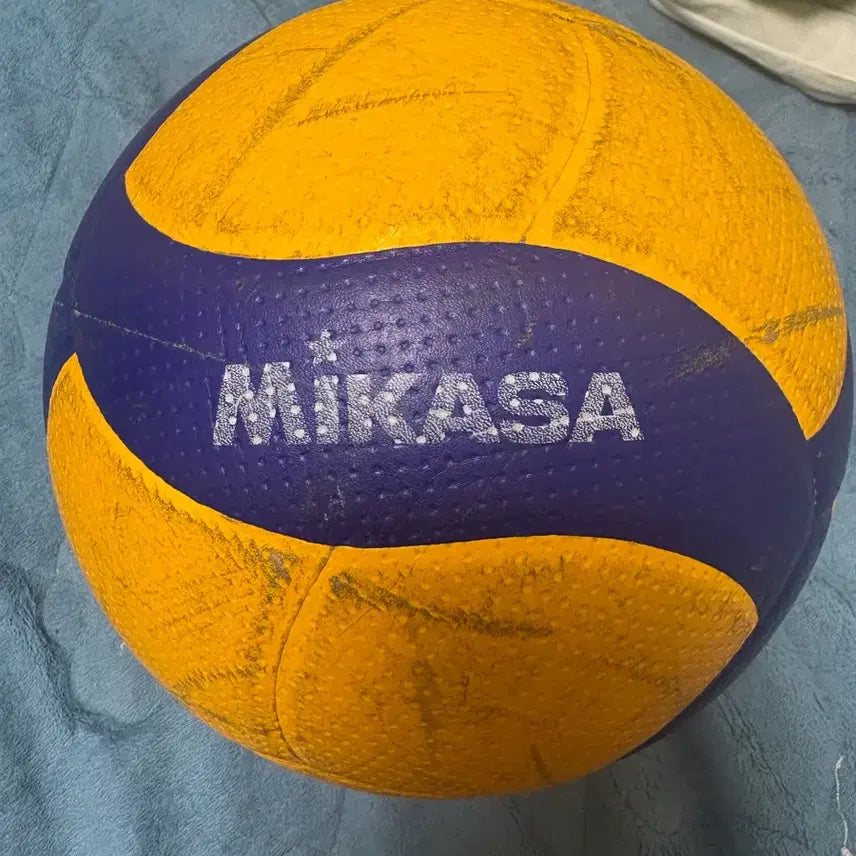 [BUNJANG] Mikasa V200 Volleyball / 미카사 배구공 v200w