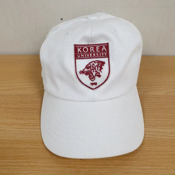 [BUNJANG] Korea University Red Cap Hat Size 57-59 / 고려대 캡모자 사이즈 57-59호 판매합니다
