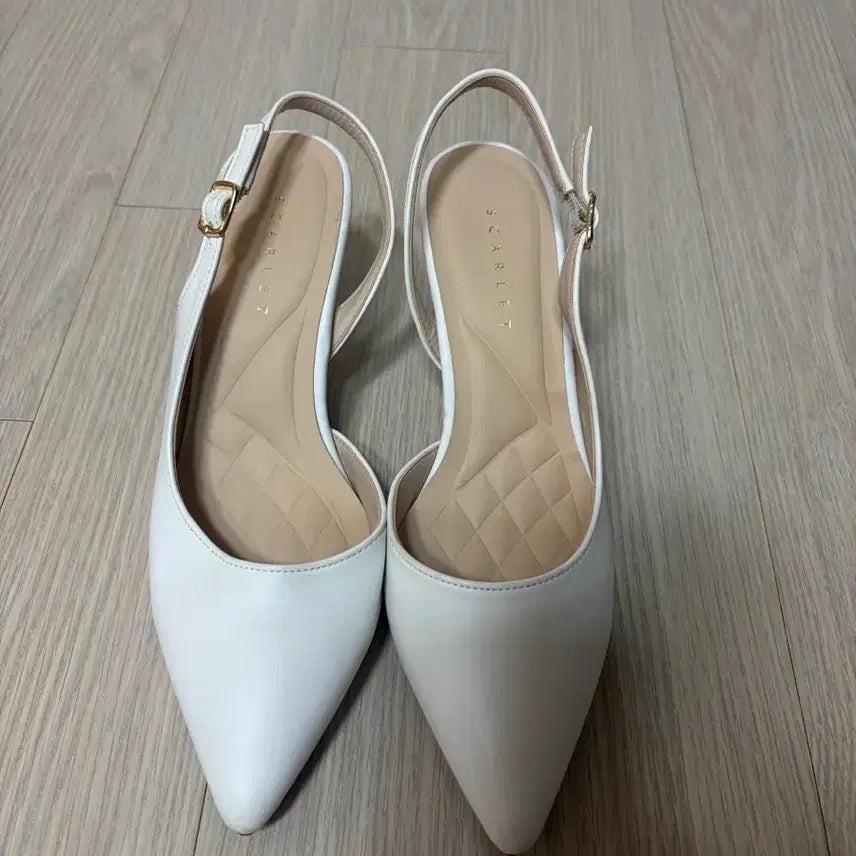 [BUNJANG] SCARLET Handmade White Slingback Shoes / SCARLET 수제화 화이트 슬링백