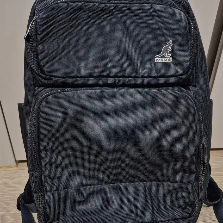[BUNJANG] Kangol Authentic Backpack Bag / 캉골 정품 백팩 가방 판매합니다