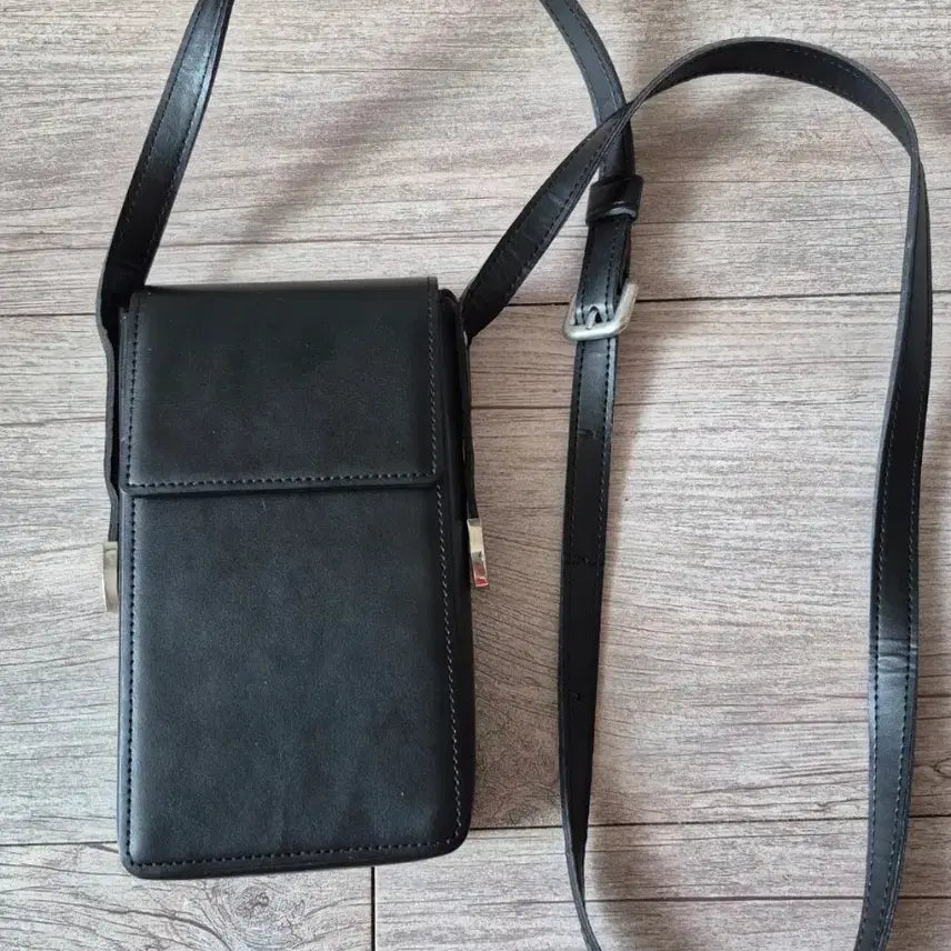 [BUNJANG] ILMOOD Pick Pack Phone Holder Bag / 아이엘모드 픽팩 핸드폰 홀더백