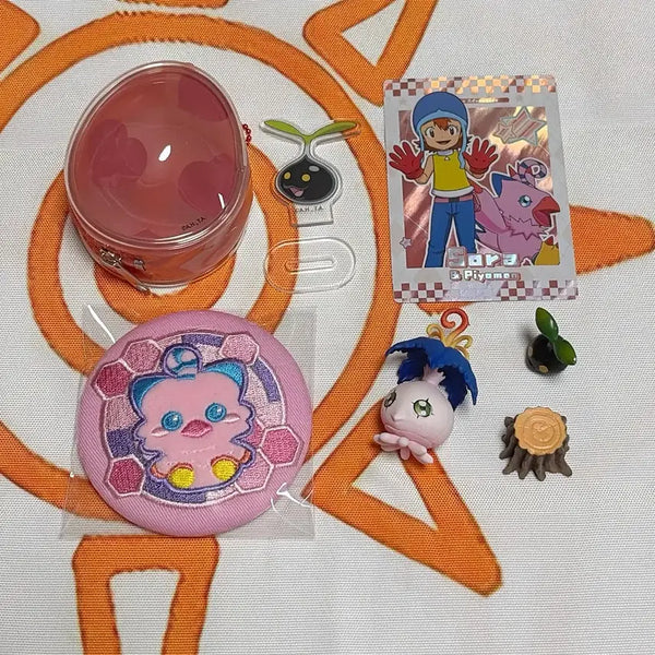 [BUNJANG] Digimon Piyomon Digitamamon Coin Bag Set with Gatomon & Plotmon Lenticular Can Badges / 디지몬 - 피요몬 디지타마 코인백