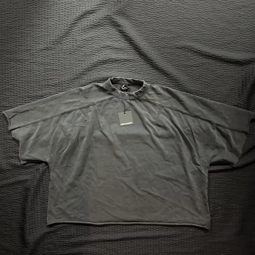 [BUNJANG] ENTIER STUDIO T-Shirt Medium / [새상품] 엔타이어 스튜디오 티셔츠 M 사이즈 팝니다!