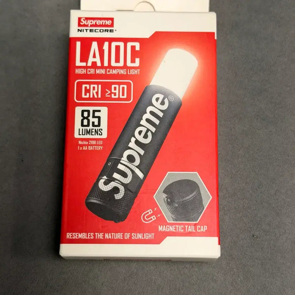 [BUNJANG] Supreme x NITECORE LA10C Mini Camping Light / Supreme x NITECORE LA10C 미니 캠핑 라이트