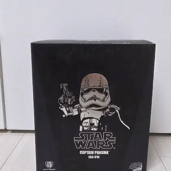 [BUNJANG] Egg Attack Star Wars Captain Phasma Figure (Unsealed) / [개봉] 에그어택 스타워즈 피규어 캡틴 파스마 판매합니다.