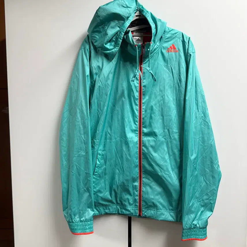 [BUNJANG] Adidas Mint Windbreaker (Size 100) / 아디다스 민트컬러 윈드브레이커 (100)