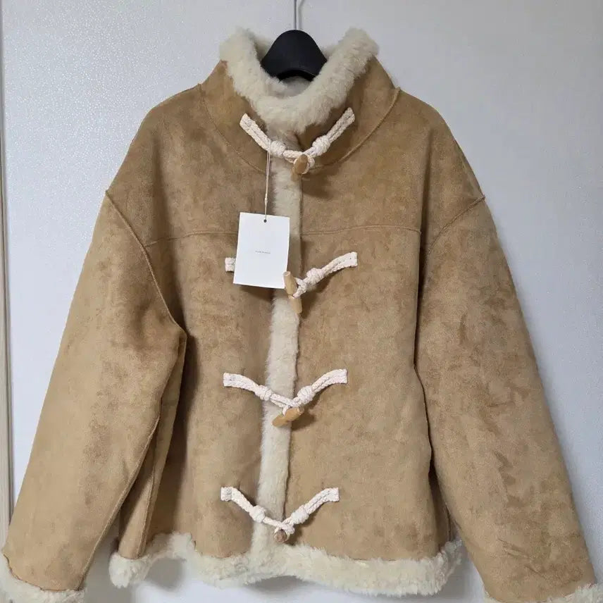 [BUNJANG] Binmut Woody Double Reversible Muflon Jacket / 빈뮤트 우디 더블 리버시블 무스탕 새상품