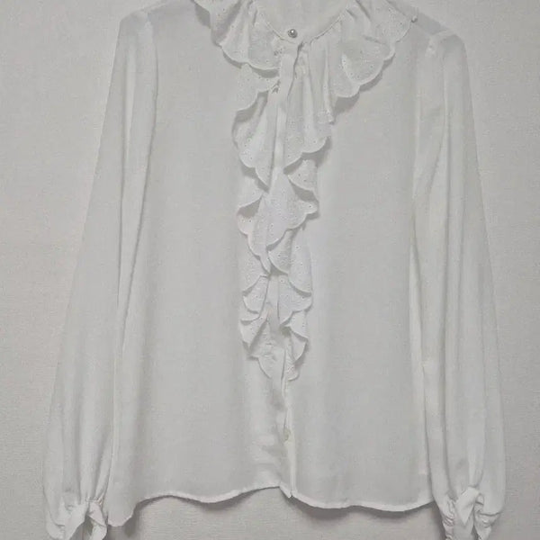[BUNJANG] Zara Ruffle Punching Lace Blouse / 자라 프릴 펀칭 레이스 블라우스
