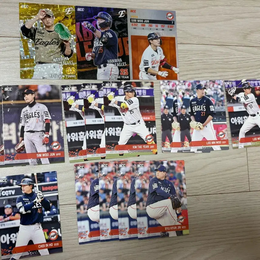 [BUNJANG] Bundle Set Hanwha Eagles Parallel Holo Record Park Jun-young Kim Tae-yeon Sim Woo-jun Baseball Cards / 일괄 Kbo카드 한화 이글스 패러렐 홀로 레코드 박준영 김태연 심우준