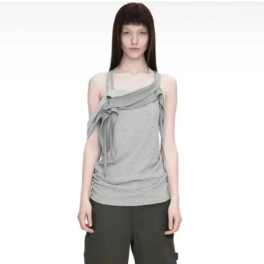 [BUNJANG] RAWCUT HALTER SLEEVELESS Grey / 나체 RAWCUT HALTER SLEEVELESS 그레이 판매