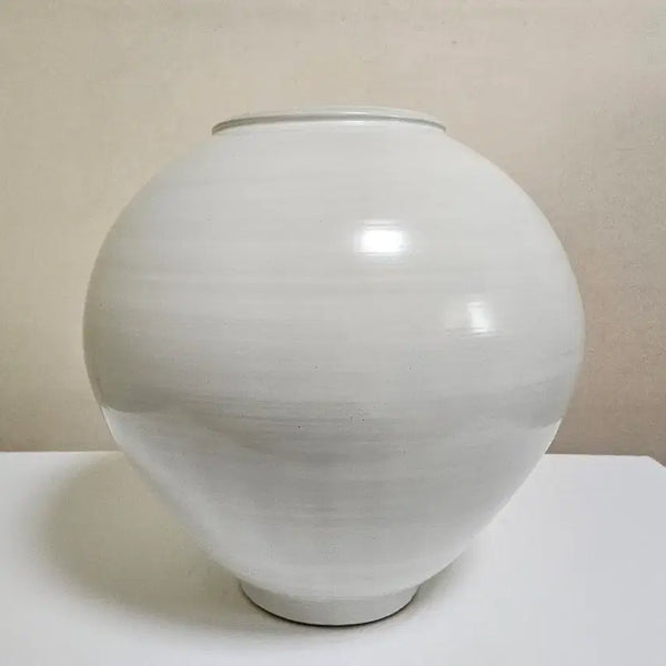 [BUNJANG] Large Matte Moon Jar 40.5cm / 대형 무광 달항아리 3번 (40.5cm)