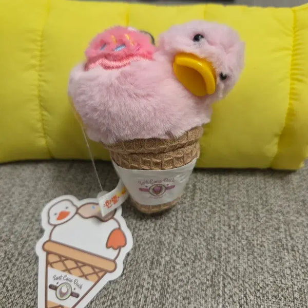 [BUNJANG] Soft Cream Duck Plush Toy Keychain / 소프트콘덕 인형 핑크 오리인형 키링