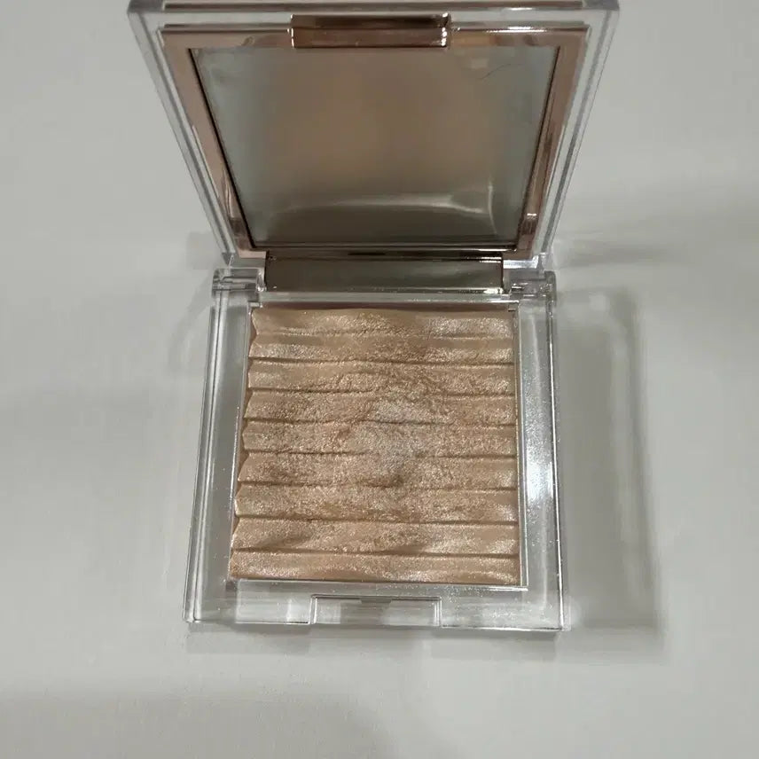 [BUNJANG] Clio Prism Highlighter 01 Gold Sheer / 클리오 프리즘 하이라이터 01 골드 쉬어