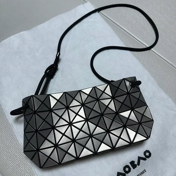 [BUNJANG] Bao Bao Loop Metallic Shoulder Crossbody Bag - Gunmetal / 바오바오 루프 메탈릭 숄더 크로스백 - 건메탈