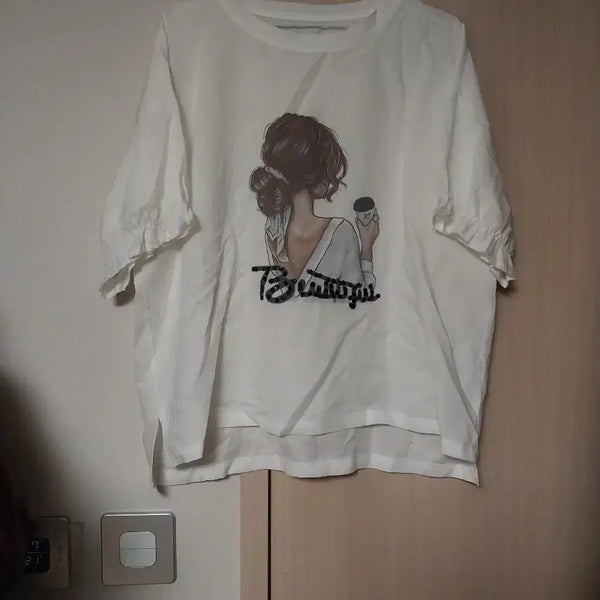 [BUNJANG] Women's Plus Size Printed Short Sleeve T-Shirt - White / 빅사이즈 여성 프린팅 반팔 티셔츠 화이트 88 날씬99