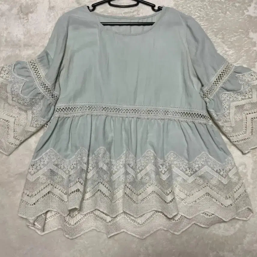 [BUNJANG] Lace Blouse / 레이스블라우스