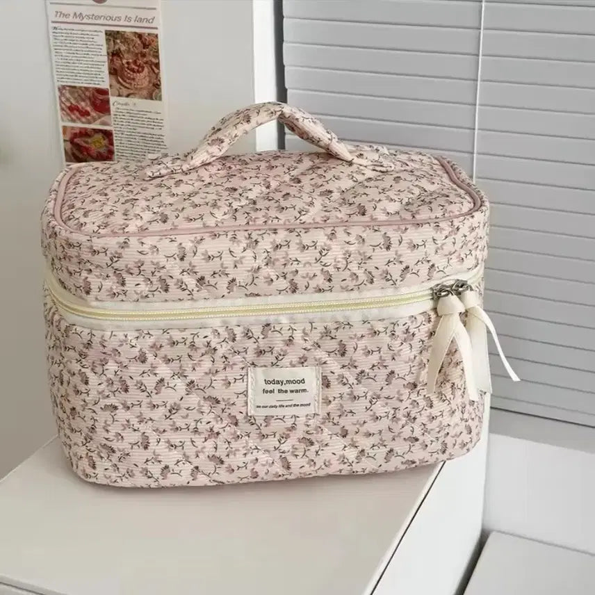 [BUNJANG] Flower Pattern Pink Yellow Pouch Tote Bag Cosmetic Organizer / 개인소장 파우치 플라워 패턴 핑크 노랑 토트백 토트파우치 화장품 수납함