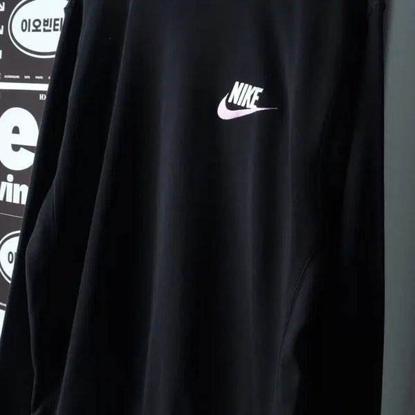 [BUNJANG] Nike Big Logo Embroidered Sweatshirt Black XL-2XL / (XL-2XL) 나이키 맨투맨 티셔츠 블랙 빅로고 자수 스트릿-H38509