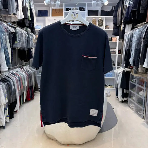 [BUNJANG] Thom Browne Tricolor Stripe Pocket T-Shirt / 톰브라운 삼선 포켓 반팔 티셔츠