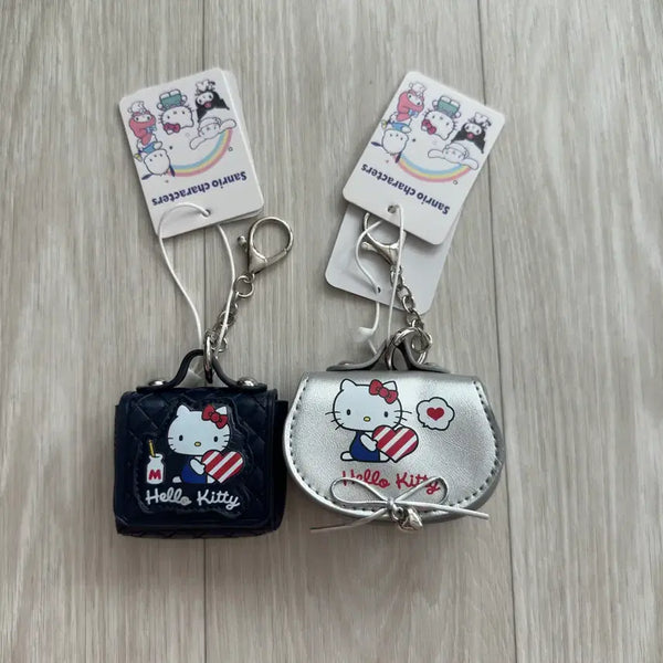 [BUNJANG] Hello Kitty Keychain AirPods Case Mini Pouch / 헬로키티 키링 에어팟 케이스 미니 파우치