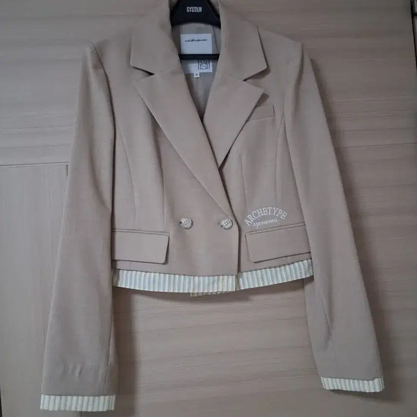[BUNJANG] EGOIST Beige Short Jacket (New) / 에고이스트 자켓 베이지 숏 기장(새상품)
