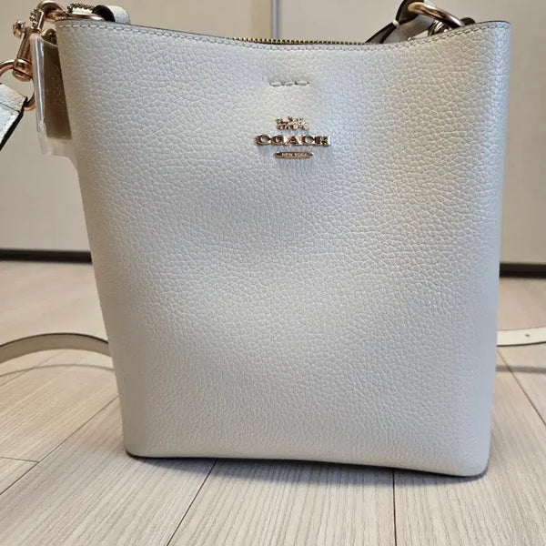 [BUNJANG] Coach White Bucket Bag / 코치 버킷백 화이트(상태 매우 좋아요)