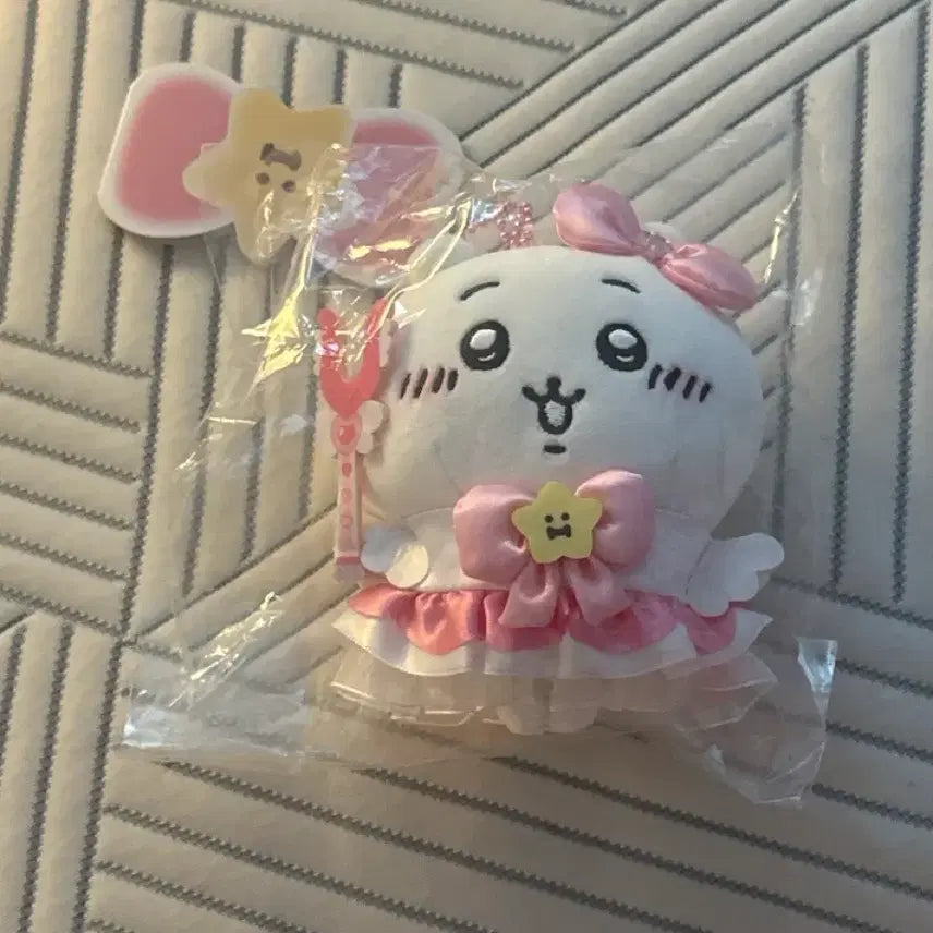 [BUNJANG] Chiikawa Magical Plush Keychain / 치이카와 매지컬 인형키링