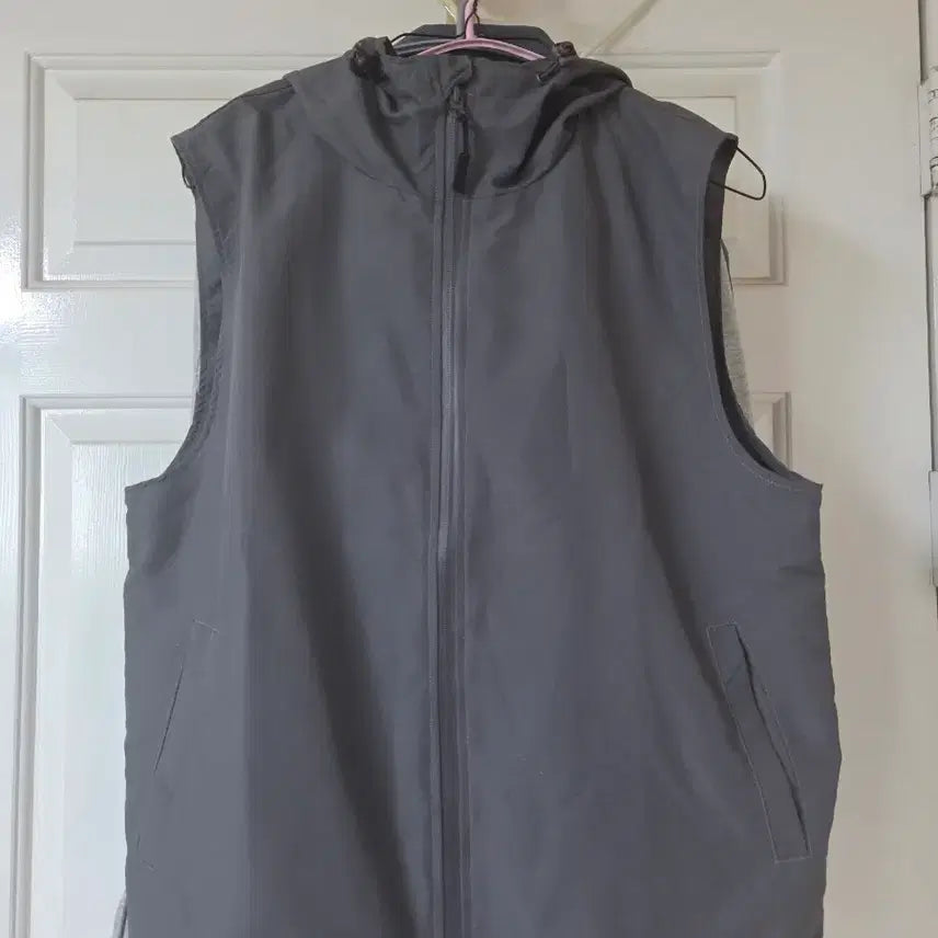 [BUNJANG] Utility Hooded Vest / 유틸리티 후드집업 베스트